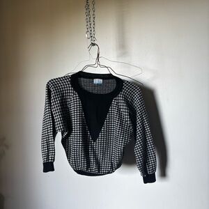 Vintage California Cropped Black and White Houndstooth Sweater